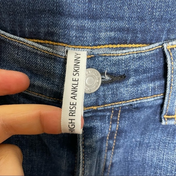 Rag & Bone High Rise Skinny Pintuck Diagonal Hem Jean Womens 29 - Picture 4 of 13